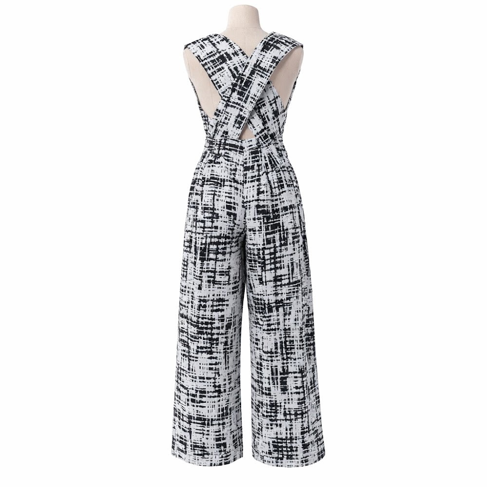 Valyo Heritage clothing - VH-CLO-JUMP-ABSTRACT-222 - White Bg