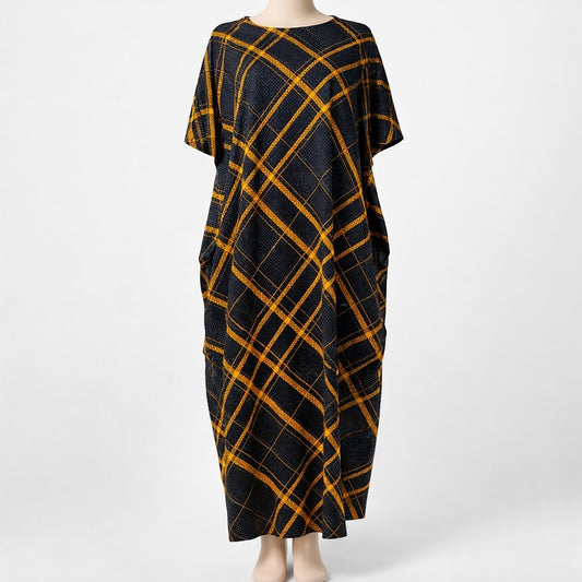 Valyo Heritage clothing - VH-CLO-KAFTAN-STRIPE-155 - White Bg